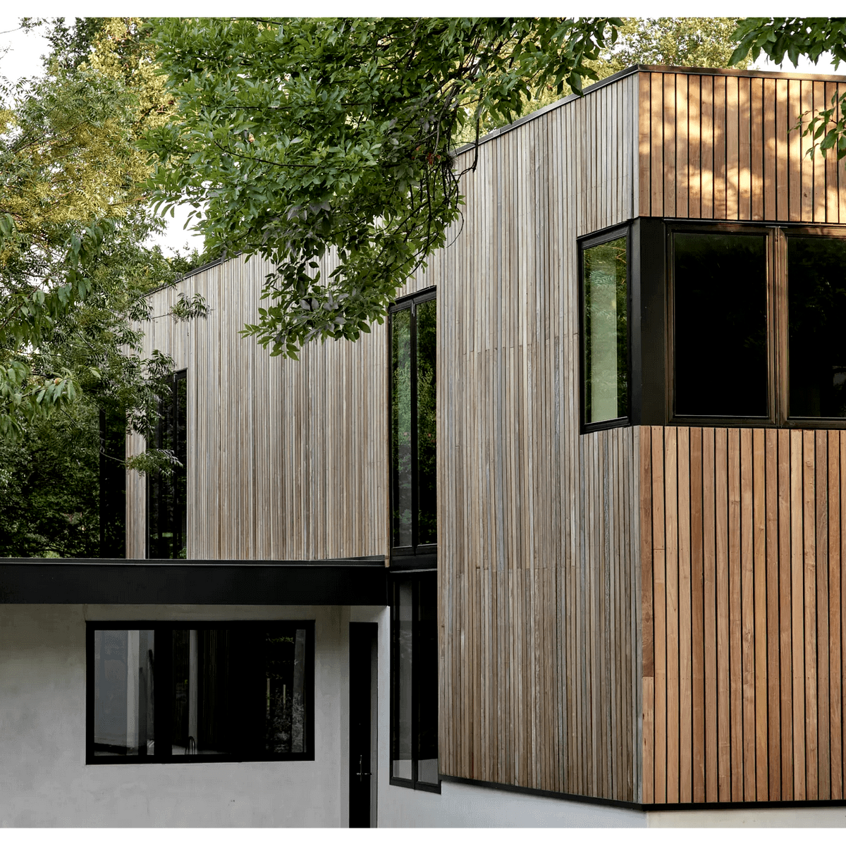 Thermally Insulated Concrete Mass Walls